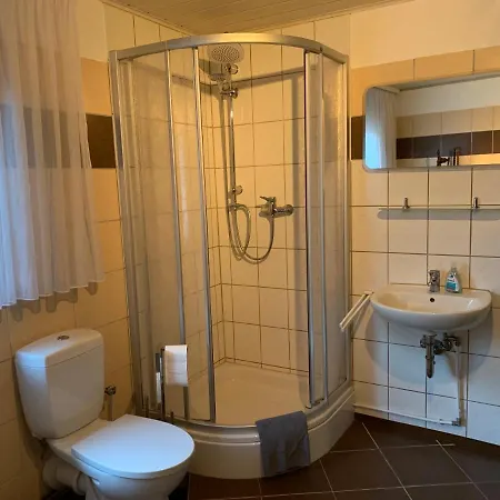 Zwischen Bach Und Luther Mit Garten Apartment Eisenach