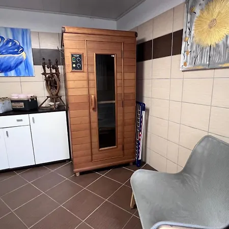 Apartment Zwischen Bach Und Luther Mit Garten